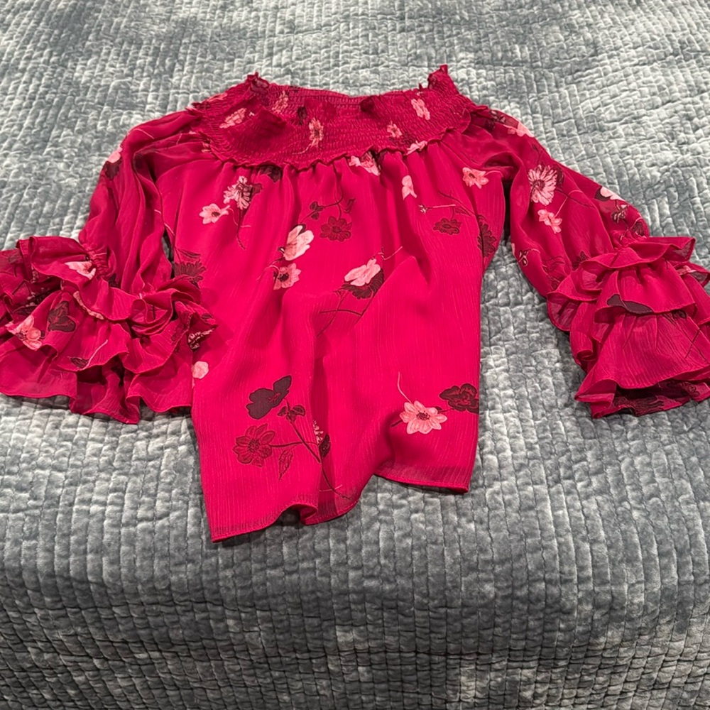 Women’s blouse